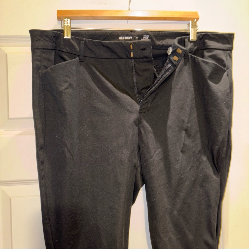 Old navy Black Jack High Rise Pixie Secret Smooth Pockets 18 Zipper